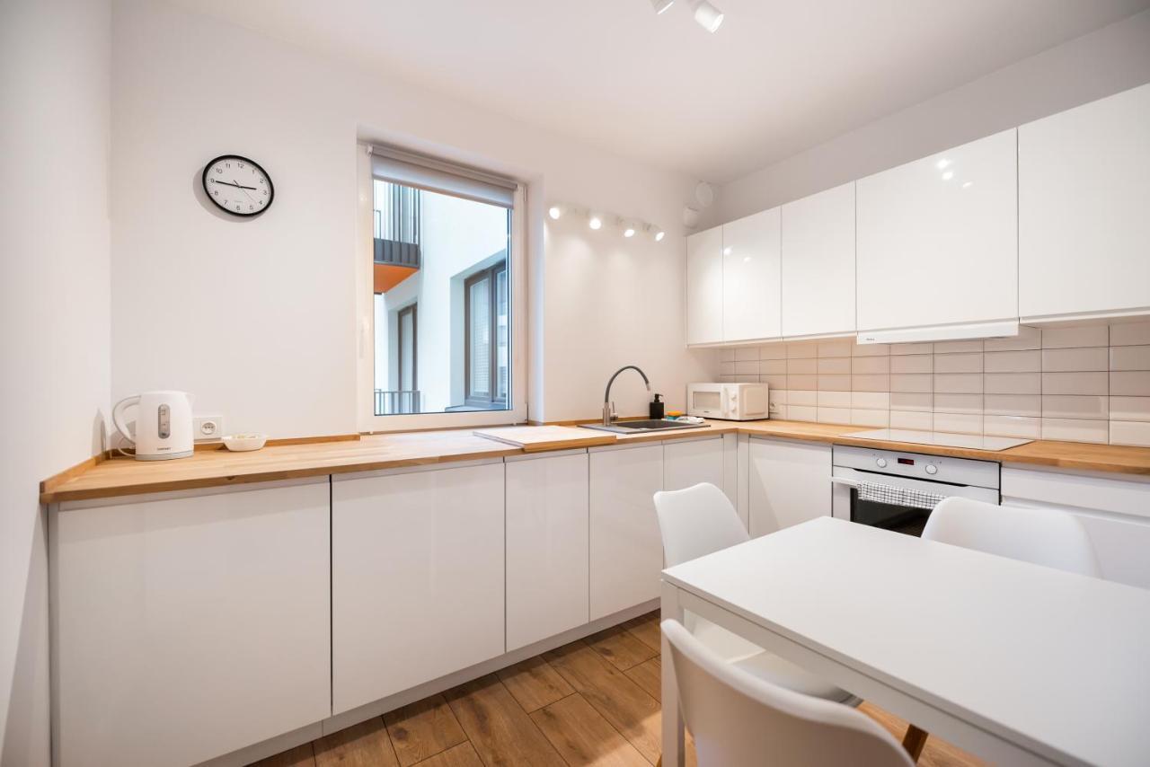 Develia Mala Praga Charming Studio Варшава Экстерьер фото